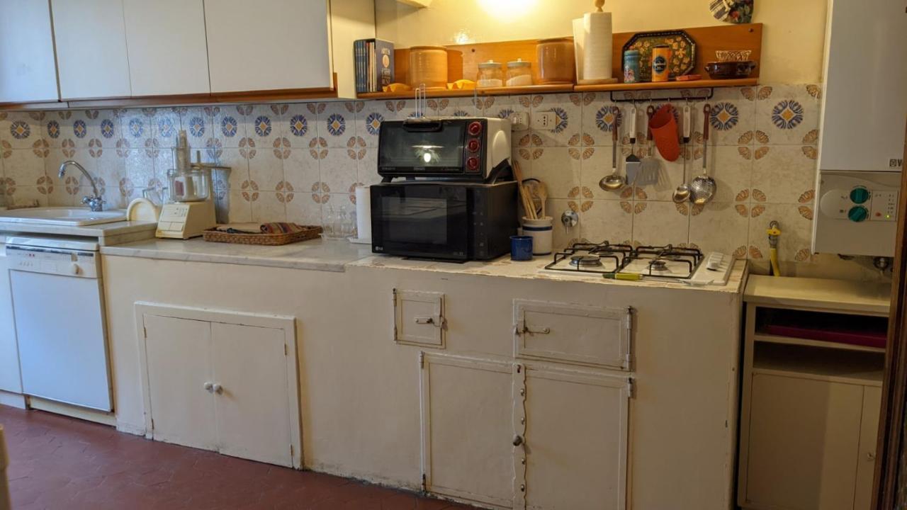 Double Bedroom In Beautiful 30'S Style Apartment Firenze Kültér fotó